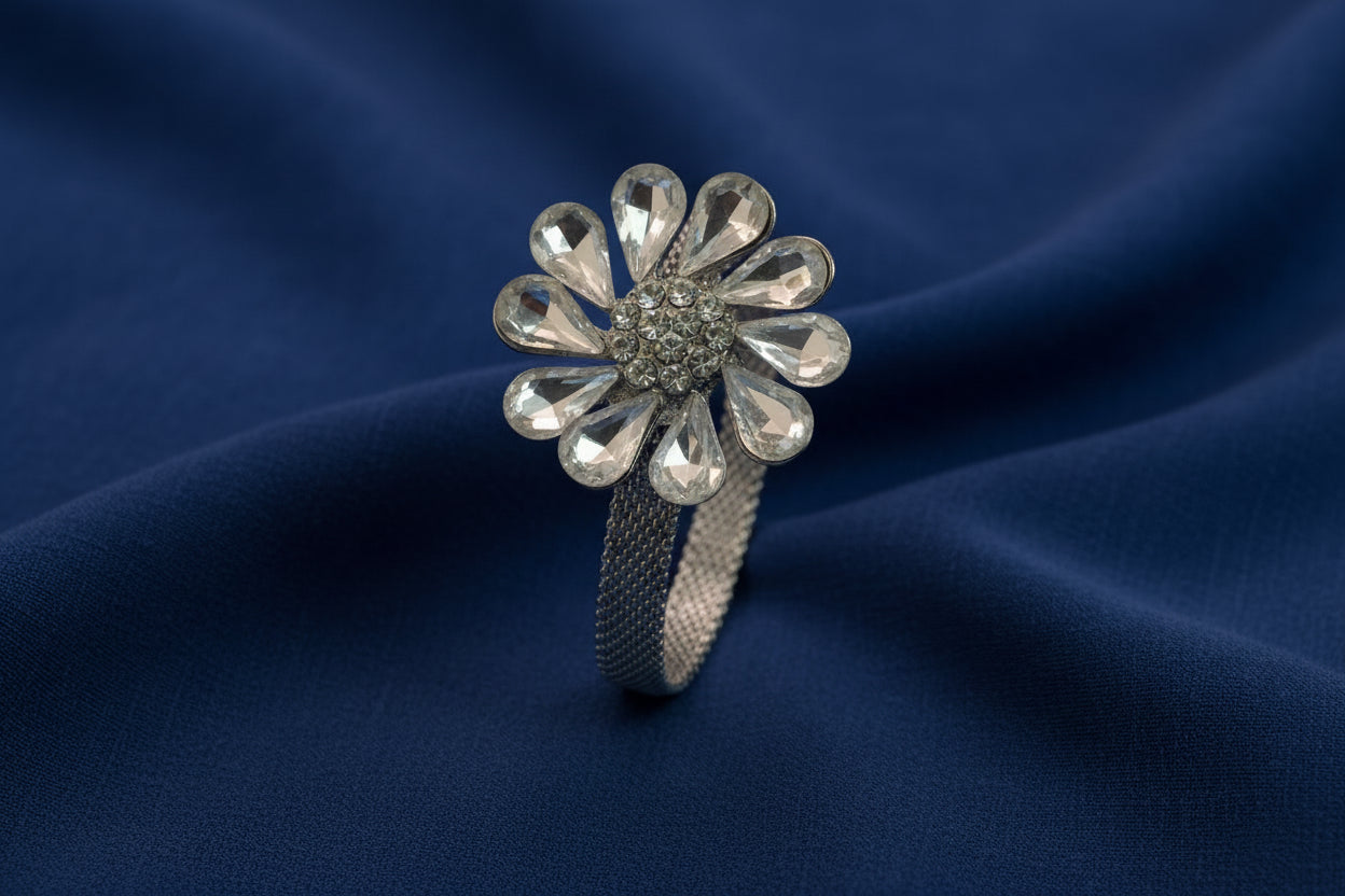Silver petal bracelet