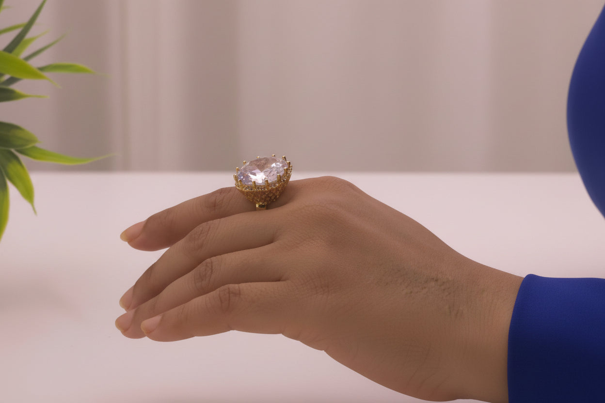 White Stone golden finger ring