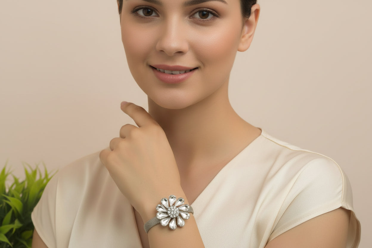 Silver petal bracelet