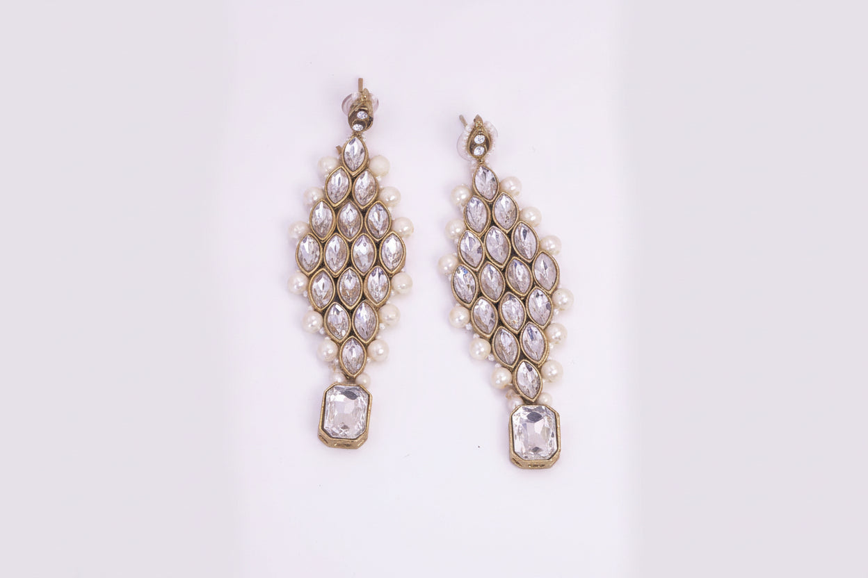 Kundan set golden and white