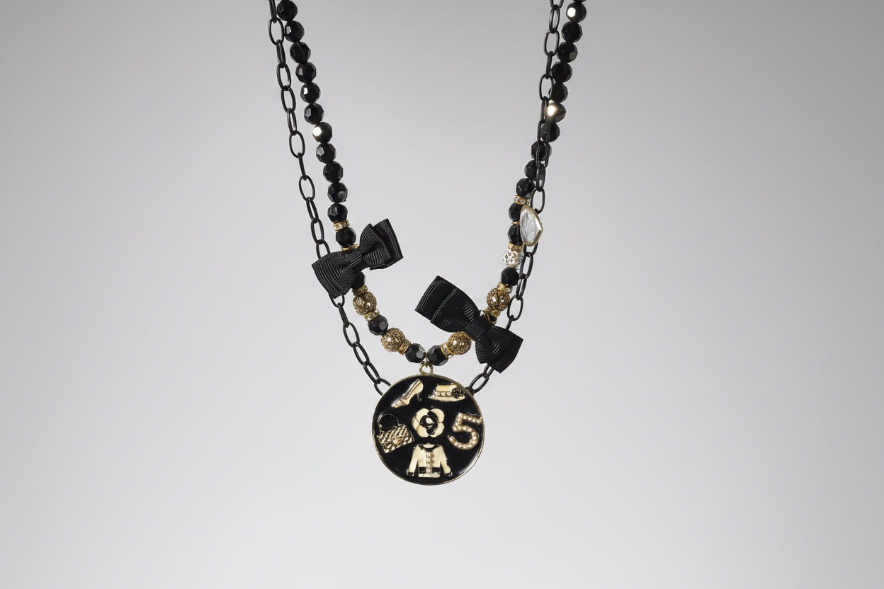 Black funky necklace
