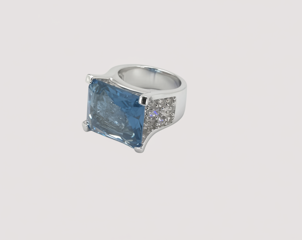Blue gemstone finger ring