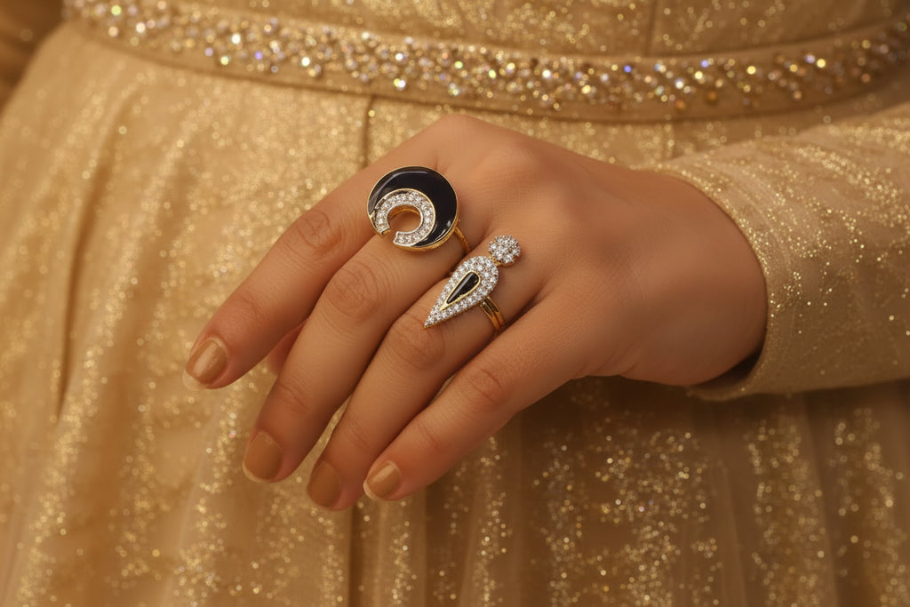 Diamond finger ring set black