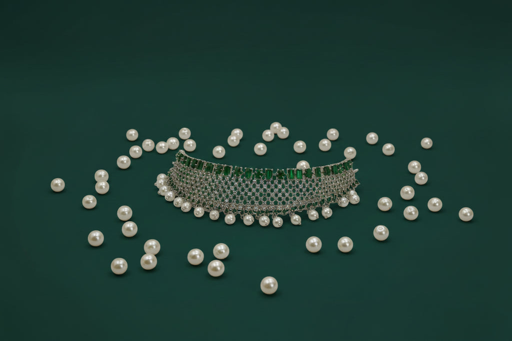 AD necklace set  green stones