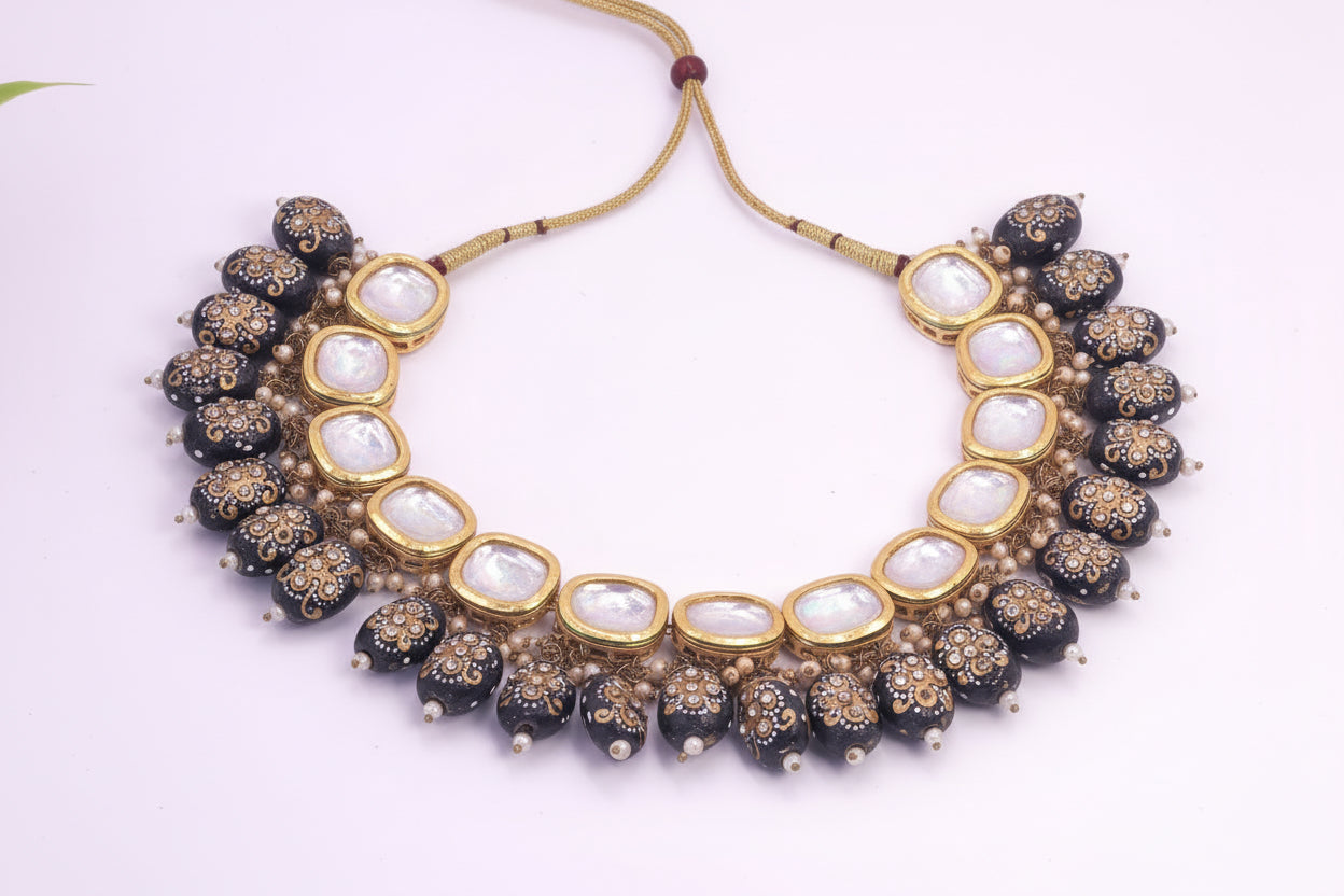 Kundan necklace with blue beads meenakari